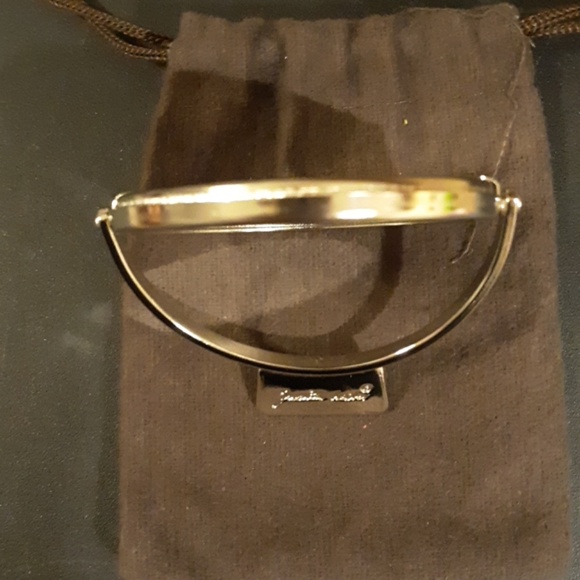Judith Leiber Mirror Made In Italy with Pouch. - Picture 8 of 8